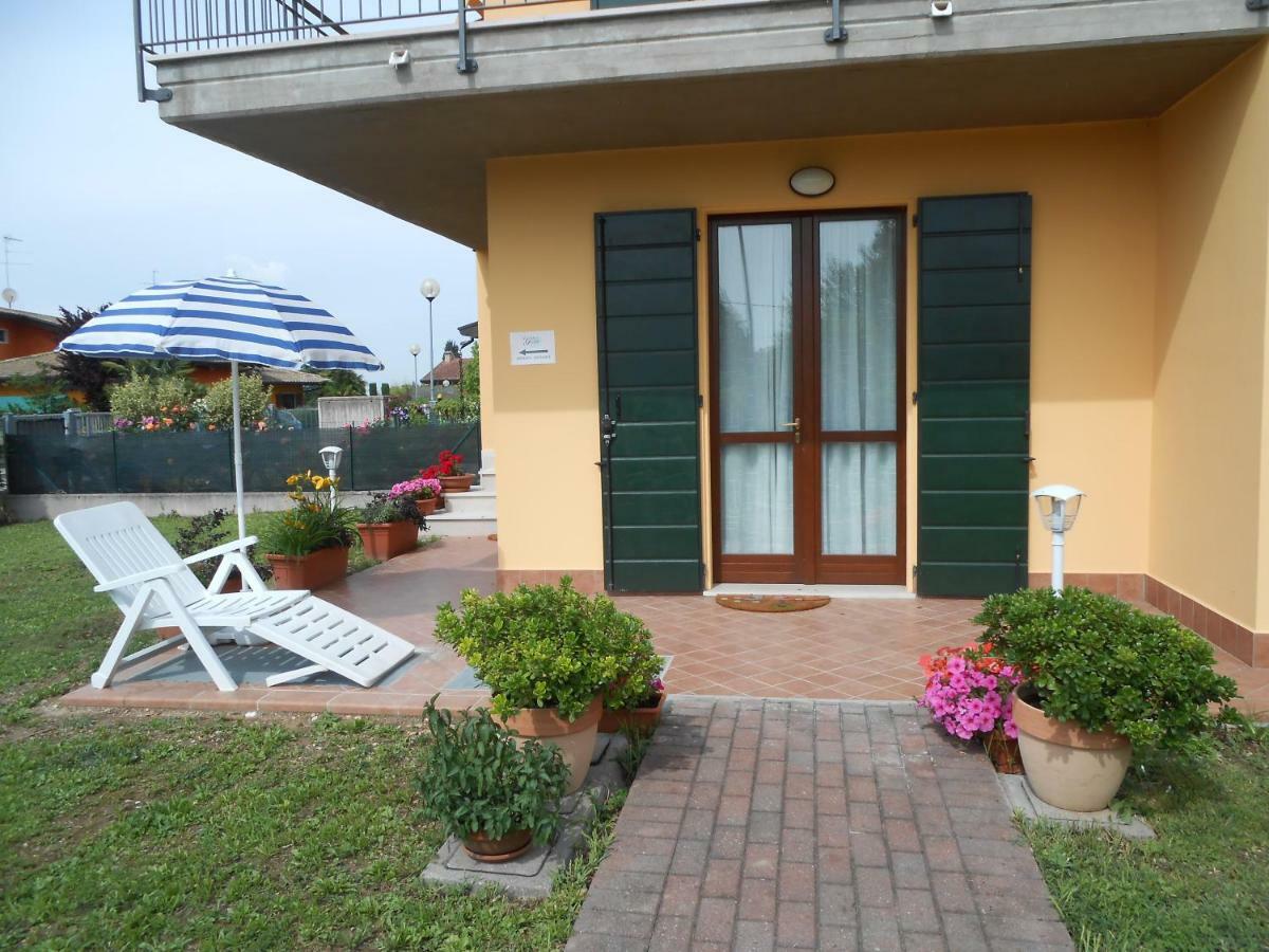 Il Glicine Sul Garda Villetta A Schiera Monzambano Exteriér fotografie